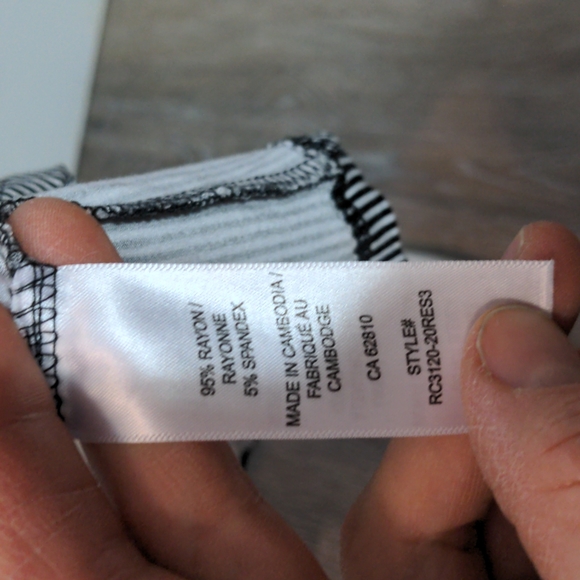 ❤️Ricki's Striped Tank top - Picture 5 of 9